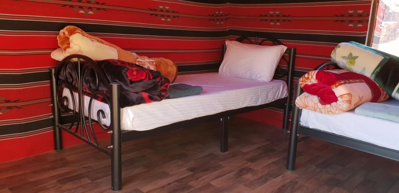 Real Bedouin Experience Tours & Camp Hotel Wadi Rum Exterior foto