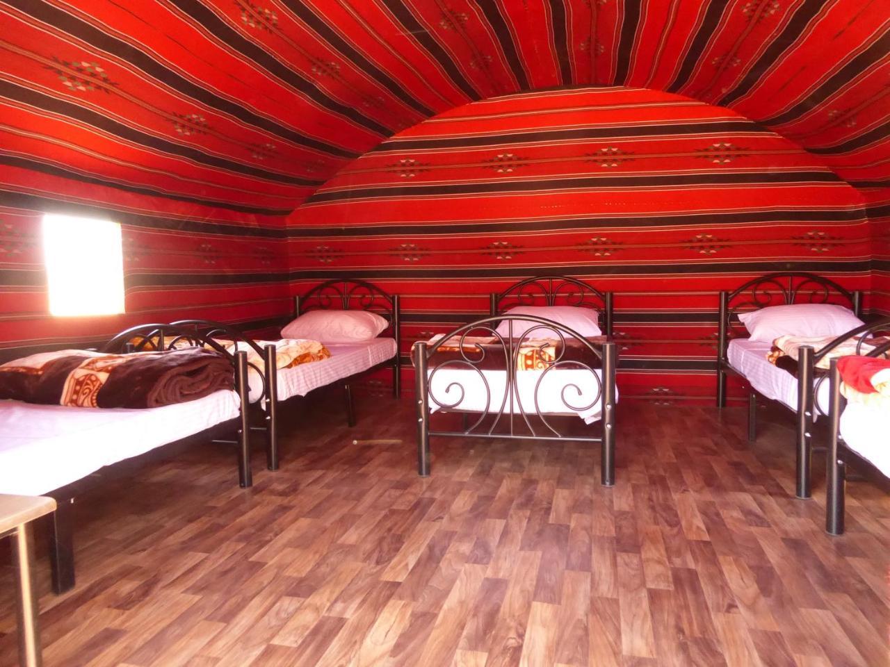 Real Bedouin Experience Tours & Camp Hotel Wadi Rum Exterior foto