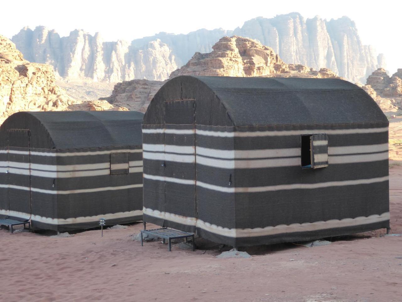 Real Bedouin Experience Tours & Camp Hotel Wadi Rum Exterior foto